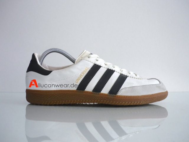 Allucanwear - vintage shoes & clothing - VINTAGE ADIDAS UNIVERSAL SPORT  SHOES